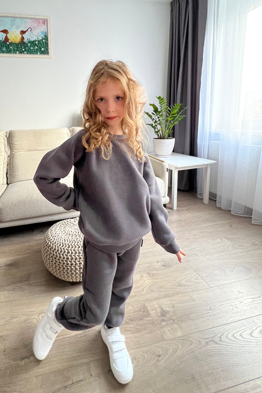 Laisvalaikio kostiumėlis su pūkeliu DARK GREY